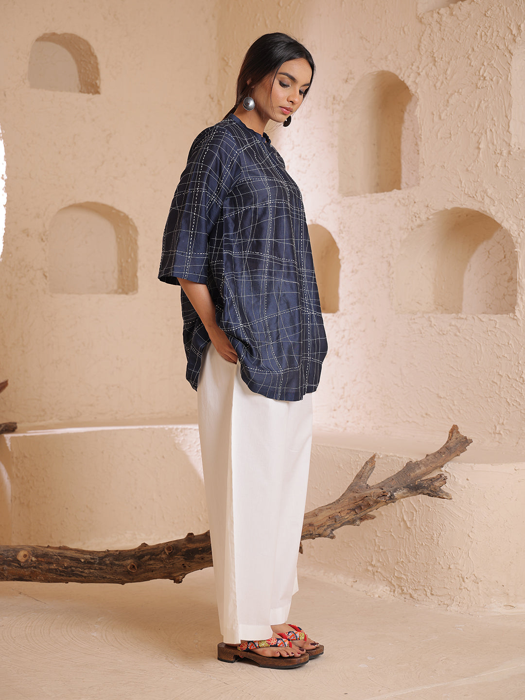 A LINE TUNIC/TOP WITH TEXTURES