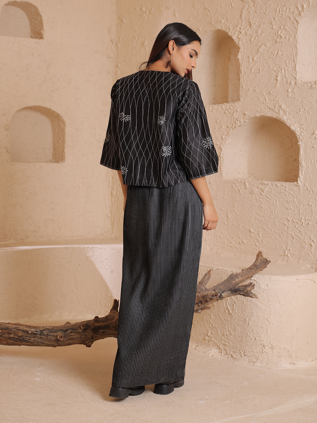 BANDHANI CROPPED TOP