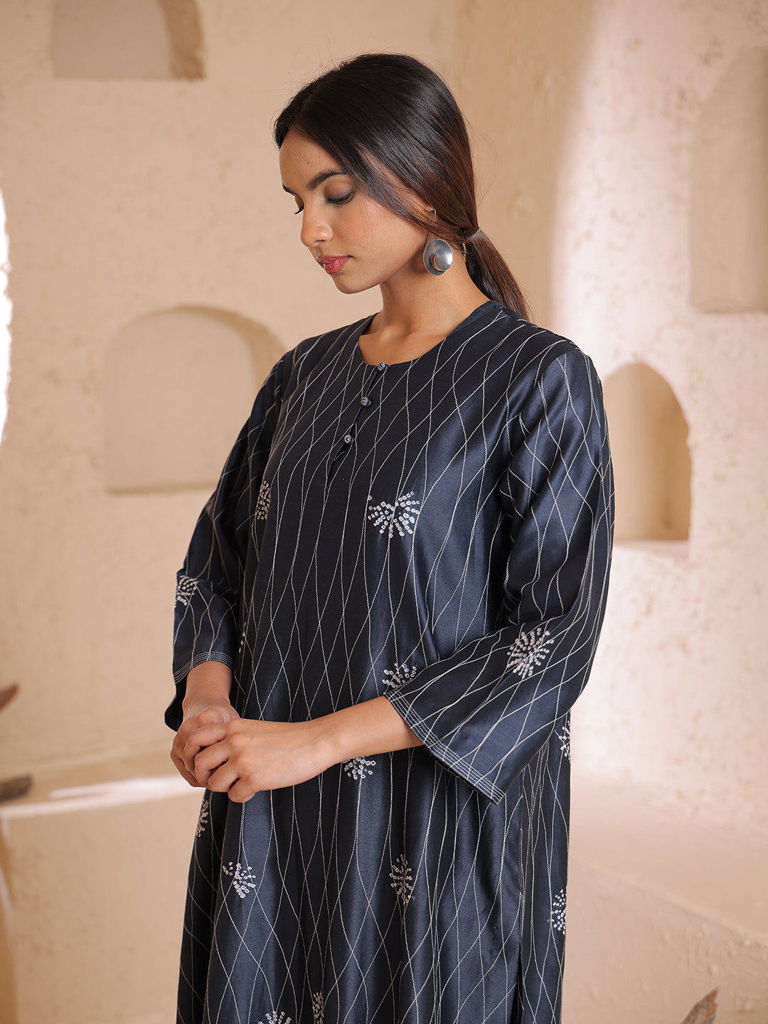 BANDHANI KURTA