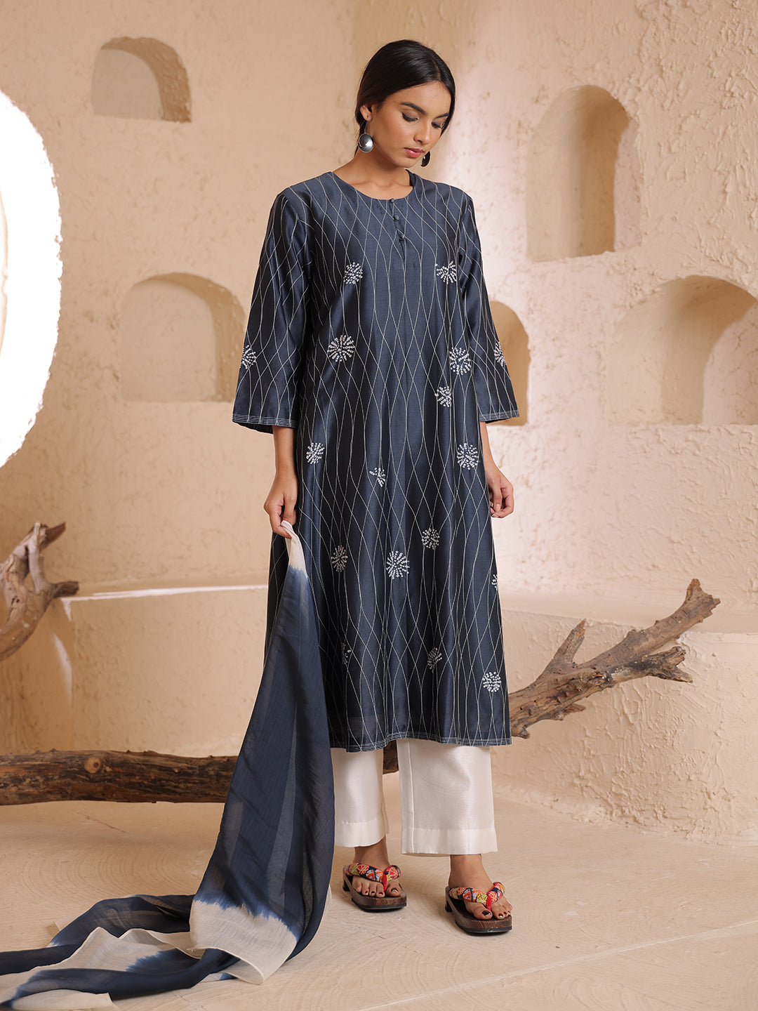 BANDHANI KURTA
