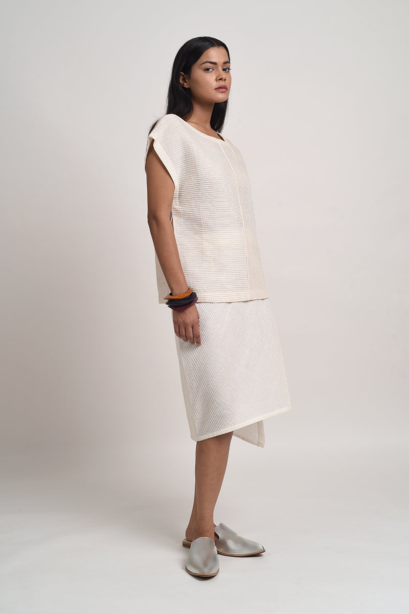 PINTUCKED RELAXED FIT TOP