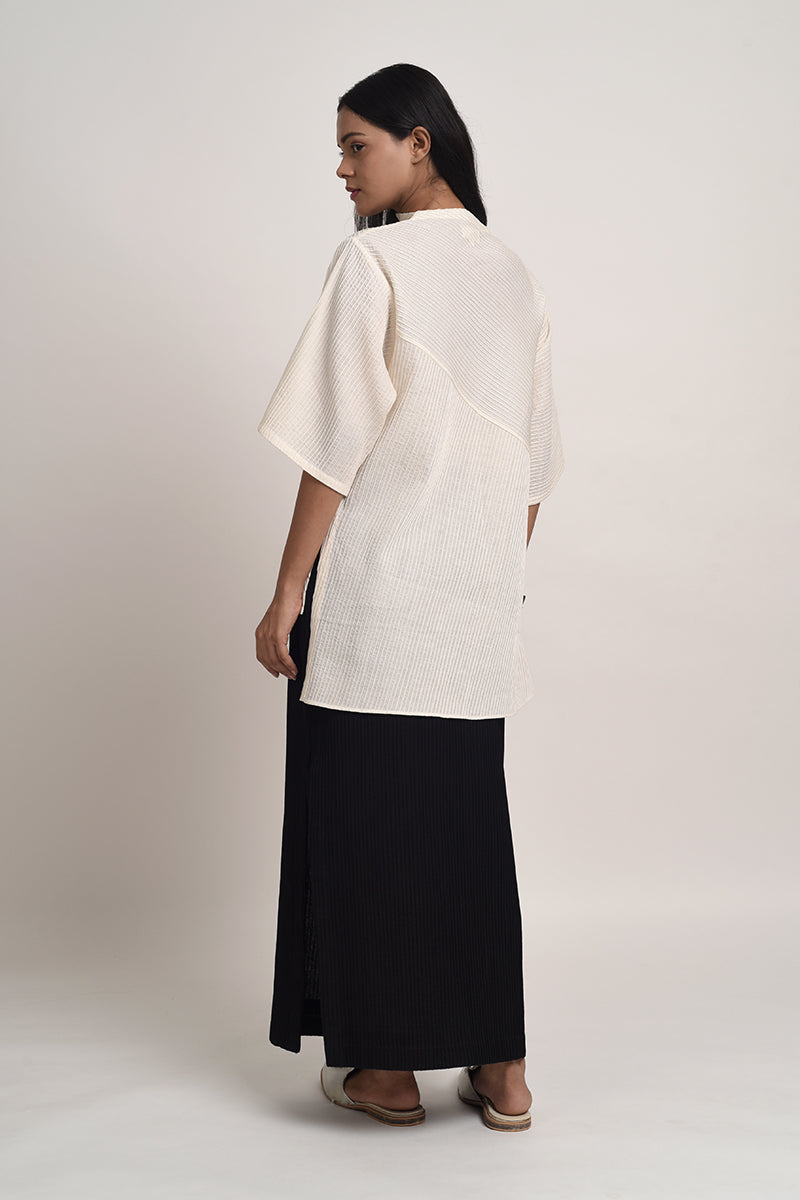 PINTUCKED HIGH-LOW TOP