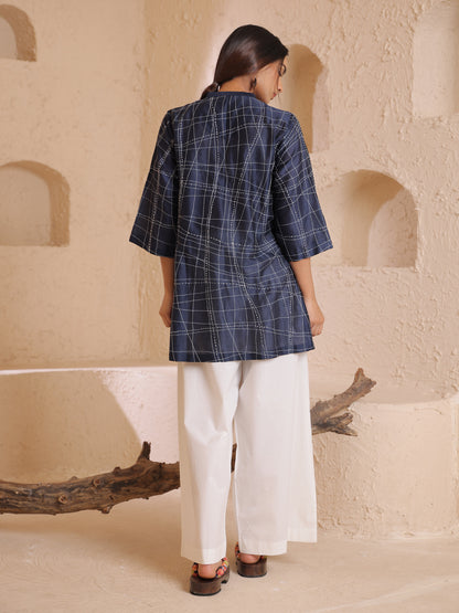 A LINE TUNIC/TOP WITH TEXTURES